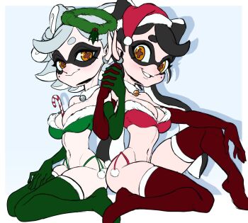 2girls back-to-back bell bikini black_hair breasts callie_(splatoon) candy candy_cane cephalopod_eyes choker cleavage cleft_of_venus food fur_trim hat highres holding_hands large_breasts lingerie looking_at_viewer marie_(splatoon) midriff multiple_girls navel nintendo pointy_ears santa_bikini santa_costume santa_hat side-tie_bikini_bottom simple_background sitting skindentation splatoon_(series) splatoon_1 squid_girl swimsuit teevo tentacle_hair thighhighs underwear white_hair wreath