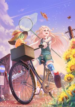 1girl asymmetrical_legwear bicycle bicycle_basket blonde_hair blue_overalls blue_shoes blue_thighhighs brown_shoes bug_cage butterfly_net cloud cloudy_sky commentary_request cruiser_bicycle day denim denim_overalls double_bun falling_petals fangs floating_hair floating_hat flower foreshortening frilled_shirt frills from_below green_eyes grid_print hair_bun hair_flower hair_ornament hand_net hat highres hololive long_hair looking_to_the_side looking_up loose_socks momosuzu_nene momosuzu_nene_(7th_costume) multicolored_shoes nekko_(momosuzu_nene) official_alternate_costume open_mouth otsu_(mbad1qo2nmfkund) outdoors overalls petals pink_flower rhinoceros_beetle riding riding_bicycle shirt shoe_soles shoes sky smile socks socks_over_thighhighs straw_hat sun_hat sunflower sunset thighhighs turning_head two-tone_shoes unworn_headwear utility_pole virtual_youtuber white_shirt white_socks