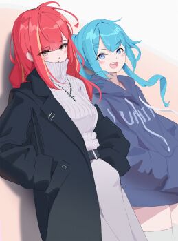 2girls :o absurdres akane_lize aqua_eyes aqua_hair arahashi_tabi black_coat blush coat commentary cross_pendant dot_nose film_grain grey_eyes hair_ornament hairclip hands_in_pockets highres hood hoodie jewelry long_hair long_hoodie long_sidelocks long_sleeves looking_at_viewer multicolored_hair multiple_girls necklace off_shoulder open_clothes open_coat open_mouth pants parallel_hairclips parted_bangs parted_lips purple_hoodie red_hair ribbed_sweater shadow sidelocks standing stellive streaked_hair sweater thumbsup_stella turtleneck turtleneck_sweater virtual_youtuber white_pants white_sweater