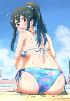 1girl absurdres ass bare_shoulders bikini blue_bikini blush breasts brown_eyes green_hair hair_ornament haruki_(haruki678) highres idolmaster idolmaster_cinderella_girls long_hair looking_at_viewer ohishi_izumi open_mouth ponytail pool poolside purple_bikini solo swimsuit water water_drop wet
