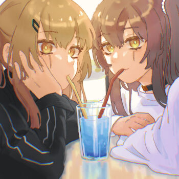 2girls black_shirt brown_eyes brown_hair choker commentary_request drinking drinking_straw drinking_straw_in_mouth girls&#039;_frontline glass hair_ornament hand_on_own_face highres looking_at_viewer multiple_girls official_alternate_costume one_side_up scar scar_across_eye scar_on_face sekiko_(dr11034) shared_drink shirt smile table ump45_(girls&#039;_frontline) ump9_(girls&#039;_frontline) upper_body white_shirt