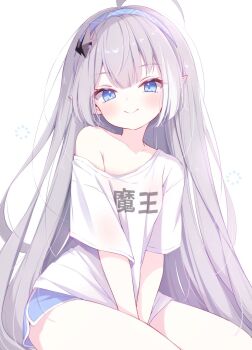 1girl ahoge blue_eyes blue_hairband blue_shorts blush closed_mouth commentary female_tyrant_(stella_sora) grey_hair hairband highres long_hair looking_at_viewer off_shoulder shirt short_shorts short_sleeves shorts simple_background single_bare_shoulder sitting smile solo stella_sora subin_(subin_2011) symbol-only_commentary tyrant_(stella_sora) very_long_hair white_background white_shirt