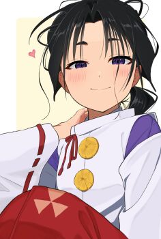 Rule 34 | 1boy, apmix, black hair, blush, border, closed mouth, commentary request, dot nose, heart, highres, houjou tokiyuki (nige jouzu no wakagimi), looking at viewer, loose hair strand, male focus, nige jouzu no wakagimi, outside border, purple eyes, smile, solo, trap, white border, yellow background