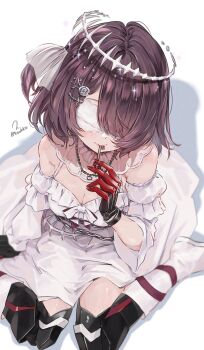 1girl android bare_shoulders blindfold boots bow bowtie breasts brown_hair cleavage closed_mouth commentary_request covered_eyes detached_sleeves dress facing_viewer fish_hair_ornament foot_out_of_frame frilled_dress frills from_above hair_bow hair_ornament halo halter_dress halterneck highres holding holding_key hololive invisible_floor key light_blush light_smile long_sleeves mechanical_hands mechanical_legs medium_breasts medium_hair off-shoulder_dress off_shoulder official_alternate_costume official_alternate_hairstyle one_side_up puffy_sleeves roboco-san roboco-san_(13th_costume) signature simple_background sitting solo swept_bangs torokko twitter_username virtual_youtuber wariza white_background white_boots white_bow white_bowtie white_dress