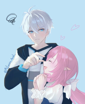 0_0 1boy 1girl ahoge blue_background blue_eyes commentary elf elysia_(honkai_impact) heart highres honkai_(series) honkai_impact_3rd jacket jutathip_ariel kevin_kaslana long_hair multicolored_jacket pink_hair pointy_ears scrunchie shirt short_hair smile twitter_username two-tone_jacket very_long_hair white_shirt wrist_scrunchie