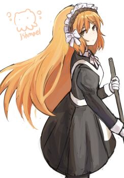 1girl absurdres apron bow brown_hairband cowboy_shot freckles green_eyes hair_bow hairband highres ishmael_(project_moon) limbus_company long_hair looking_at_viewer looking_back looking_up orange_hair project_moon rope sidelocks simple_background solo umuloctober very_long_hair white_apron white_background white_bow wuthering_heights_(identity)_(project_moon)