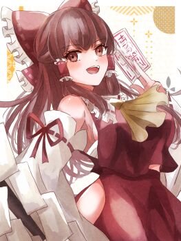 1girl adapted_costume aridamikannn ascot between_fingers blush bow breasts brown_eyes brown_hair chest_sarashi clothing_cutout commentary_request detached_sleeves frilled_bow frilled_hair_tubes frills gohei hair_bow hair_tubes hakurei_reimu highres hip_vent holding holding_gohei large_breasts long_hair looking_at_viewer ofuda ofuda_between_fingers open_mouth red_bow red_skirt ribbon-trimmed_sleeves ribbon_trim sarashi sideboob skirt skirt_set smile solo touhou very_long_hair yellow_ascot