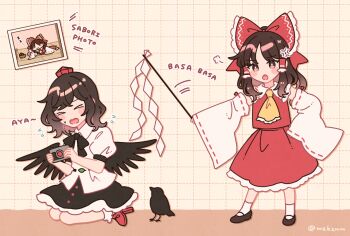 &gt;_&lt; 2girls anger_vein angry ascot ayaya~ belt bird bird_girl bird_wings black_bow black_bowtie black_shoes black_skirt black_trim blush bow bowl bowtie brown_background brown_eyes brown_hair camera chibi closed_eyes closed_mouth collar commentary_request crow detached_sleeves emphasis_lines flying_sweatdrops food frilled_ascot frilled_bow frilled_hair_tubes frilled_skirt frills geta gohei green_belt grid_background hair_bow hair_tubes hakurei_reimu hand_on_own_hip hat holding holding_camera holding_gohei long_hair long_sleeves looking_up lying medium_hair motion_lines mozukuzu_(manukedori) multiple_girls neck_ribbon open_mouth outstretched_arm parted_bangs photo_(object) procrastination puff_of_air puffy_short_sleeves puffy_sleeves red_bow red_hat red_shirt red_shoes red_skirt ribbon ribbon-trimmed_sleeves ribbon_trim romaji_text seiza shameimaru_aya shirt shoes short_sleeves sitting skirt skirt_set sleeping smile socks sweatdrop swept_bangs swinging_weapon tengu-geta tokin_hat touhou translation_request twitter_username v-shaped_eyebrows white_collar white_shirt white_sleeves white_socks wide_sleeves wings yellow_ascot zzz