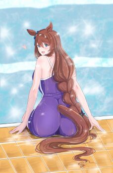 1girl absurdres animal_ears ass blue_eyes blue_one-piece_swimsuit bow braid braided_bangs brown_hair clothing_cutout commentary competition_school_swimsuit criss-cross_back-straps double-parted_bangs ear_bow from_behind hair_between_eyes highres horse_ears horse_girl horse_tail huge_ass long_hair looking_back low-braided_long_hair low-tied_long_hair multicolored_hair one-piece_swimsuit osage_gankyou pool poolside school_swimsuit single_vertical_stripe sitting solo streaked_hair super_creek_(umamusume) swimsuit tail tail_through_clothes tracen_swimsuit umamusume very_long_hair wading white_hair wide_hips