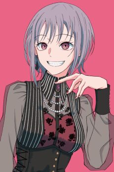 1girl amoris_(bang_dream!) bang_dream! bang_dream!_it's_mygo!!!!! bead_necklace beads clenched_teeth commentary earrings grey_shirt hand_up highres ishinomaki_rokorou jewelry long_sleeves looking_at_viewer necklace pink_background pink_eyes purple_hair see-through_clothes see-through_sleeves shirt short_hair simple_background single_earring smile solo teeth upper_body yuutenji_nyamu