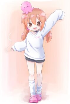 1girl abstract_background animal animal_on_head arm_up black_shorts blush brown_eyes cigarette collar crocs full_body gradient_background highres holding holding_cigarette indie_virtual_youtuber kneehighs long_hair long_sleeves looking_at_viewer low_twintails octopus on_head open_mouth orange_background orange_hair punyaritan_(vtuber) short_shorts shorts single_sleeve_past_fingers smile smoke socks solo sweater twintails virtual_youtuber walking waving white_socks white_sweater xxsaakoxx