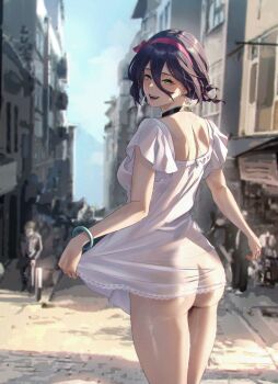1girl :d ass black_choker blush chainsaw_man choker clothes_lift commentary cowboy_shot dress dress_lift earrings english_commentary from_behind green_eyes hair_ribbon highres jewelry lifting_own_clothes looking_at_viewer open_mouth outdoors public_indecency public_nudity reze_(chainsaw_man) ribbon see-through_clothes short_hair short_sleeves smile smug solo_focus tight_(ohmygod) wet white_dress