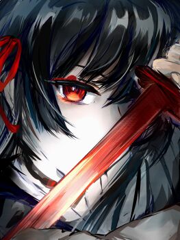 1girl black_choker black_hair chisa_(wuthering_waves) choker close-up commentary hair_ribbon highres holding holding_sword holding_weapon izumi_(emerald15517) long_hair looking_at_viewer portrait red_eyes red_ribbon ribbon solo sword weapon wuthering_waves