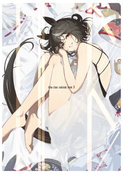 1girl absurdres animal_ears barefoot bed_sheet black_hair black_tail blanket blush comiket_106 commentary_request cover cover_page highres horse_ears horse_girl horse_tail kitasan_black_(umamusume) legs looking_at_viewer lying multicolored_hair on_bed on_side red_eyes short_hair smile solo streaked_hair tail thighs umamusume under_covers unworn_clothes white_streaks yakousei_a