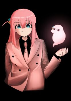 1girl absurdres ahoge black_background blue_eyes bocchi_the_rock! buttons cube_hair_ornament formal_clothes glowing gotoh_hitori hair_ornament hand_up highres invisible isago_ganma long_hair looking_at_viewer necktie pink_hair pink_necktie pink_suit simple_background smirk solo suit upper_body