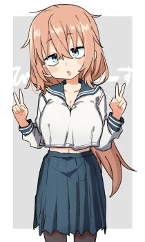 1girl bags_under_eyes black_pantyhose blue_eyes breasts double_v gazacy_(dai) hair_between_eyes highres large_breasts long_hair messy_hair michinoku_komaro midriff pantyhose pink_hair pleated_skirt school_uniform seitokai_ni_mo_ana_wa_aru! serafuku simple_background skirt v white_background