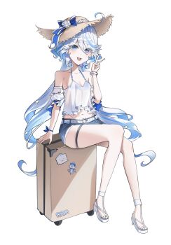 1girl absurdres ahoge bare_shoulders blue_bow blue_eyes blue_hair blue_streaks bow camisole detached_sleeves frilled_sleeves frills furina_(genshin_impact) genshin_impact hair_between_eyes hat heterochromia highres long_hair multicolored_hair navel open_mouth scrunchie sellfishu short_sleeves shorts simple_background sitting solo straw_hat streaked_hair suitcase sun_hat v white_background white_hair white_sleeves wrist_scrunchie