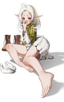 1girl absurdres barefoot boots feet highres kaoru_puripuri light_blush long_hair looking_at_viewer mushoku_tensei pointy_ears red_eyes shoes socks sylphiette_(mushoku_tensei) toes unworn_boots unworn_shoes unworn_socks white_hair white_socks