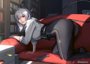 1girl absurdres armband artist_name ass black_armband black_horns black_pants black_tail bookshelf breasts closed_mouth commentary couch curled_horns deep_duck demon_tail english_commentary grey_hair hair_between_eyes high-waist_pants highres horns indoors kneeling large_breasts long_hair looking_at_viewer mole mole_under_eye no_jacket on_couch paid_reward_available pants paper_stack red_eyes shirt shirt_tucked_in solo tail unworn_armband white_shirt wuthering_waves zani_(wuthering_waves)