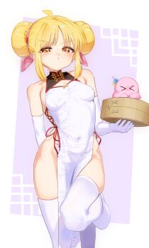 1girl absurdres ahoge bare_shoulders blonde_hair bocchi_the_rock! breasts brown_eyes china_dress chinese_clothes collarbone commentary covered_navel dress elbow_gloves eltir gloves highres hip_bones ijichi_nijika long_hair looking_at_viewer no_panties pelvic_curtain pink_ribbon ribbon sideboob sidelocks skindentation small_breasts standing standing_on_one_leg symbol-only_commentary thighhighs white_dress white_gloves white_thighhighs
