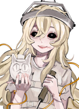 1girl black_sclera blonde_hair chisel colored_sclera galatea_claude hair_between_eyes highres hoge_(n8sss) holding_chisel identity_v intravenous_drip lipstick long_hair makeup raised_eyebrows shirt smeared_lipstick solid_eyes solo stitched_arm stitched_neck stitches straight-on upper_body wavy_hair white_shirt