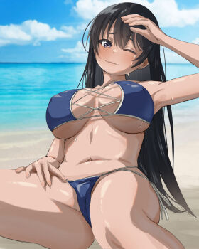 1girl absurdres arato_nagi beach bikini black_hair blue_bikini blue_sky breasts cloud cross-laced_bikini cross-laced_clothes day highres horizon large_breasts looking_at_viewer navel ocean one_eye_closed outdoors ruri_no_houseki sky solo swimsuit tolydraw wet