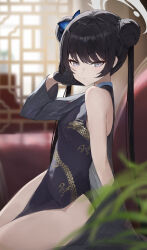 Rule 34 | 1girl, absurdres, black dress, black gloves, black hair, blue archive, blurry, blurry background, breasts, butterfly hair ornament, double bun, dragon print, dress, gloves, grey eyes, grey halo, hair bun, hair ornament, halo, highres, indoors, jiang zhuti jiojio, kisaki (blue archive), long hair, looking at viewer, pelvic curtain, sleeveless, sleeveless dress, small breasts, solo, thighs, twintails