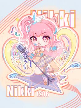 1girl arm_up bare_shoulders belt belt_buckle blue_background blue_belt blue_boots blue_choker blue_gloves blue_ribbon boots bow bowtie braid buckle chibi chinese_commentary choker commentary_request confetti copyright_name dated dress eyelashes feather_hair_ornament feathers fingerless_gloves frilled_dress frilled_gloves frills gloves gradient_boots hair_ornament hair_ribbon halftone happy highres holding holding_microphone_stand idol infinity_nikki knee_boots lace-up_boots long_hair microphone microphone_stand mumu079860 musical_note nikki_(series) official_alternate_color one_side_up orange_background orange_boots orange_dress orange_outline outline outstretched_hand pink_eyes pink_hair pink_ribbon plaid_clothes plaid_dress pleated_dress portrait purple_bow purple_dress ribbon short_dress side_braid single_braid solo sparkle spoken_musical_note stage starry_nocturne_(infinity_nikki) strapless strapless_dress two-tone_background two-tone_dress very_long_hair wavy_hair white_outline wing_hair_ornament yellow_bow yellow_bowtie yellow_ribbon