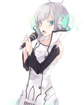 1boy androgynous black_sleeves bltj2xg5iiy40x9 blue_eyes detached_sleeves green_eyes green_nails grey_hair heterochromia high_collar highres looking_back male_focus medium_hair microphone open_mouth shirt trap utatane_piko vocaloid white_shirt