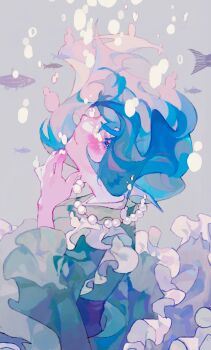 1girl air_bubble black_sash blue_eyes blue_hair blush bubble closed_mouth commentary_request fish frilled_sleeves frills green_kimono head_back highres japanese_clothes jewelry kimono long_sleeves necklace obi pearl_necklace sash shinjitsu_no_kuchi short_hair smile solo touhou underwater wakasagihime