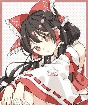 1girl blush bow brown_eyes brown_hair commentary dated detached_sleeves frilled_bow frilled_hair_tubes frills hair_bow hair_tubes hakurei_reimu highres long_hair looking_at_viewer red_bow ribbon-trimmed_sleeves ribbon_trim shiinoki_eil signature solo touhou