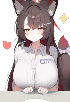 1girl alternate_costume animal_ear_fluff animal_ears black_hair blue_archive blush bow breasts collared_shirt colored_inner_hair commentary_request eyeshadow fox_ears fox_girl fox_tail hair_ornament halo heart highres korean_commentary large_breasts long_hair looking_at_viewer makeup multicolored_hair name_tag red_eyeshadow red_hair red_halo seya_(sseya33) shirt smile solo tail tail_bow tail_ornament upper_body wakamo_(blue_archive) white_shirt yellow_eyes