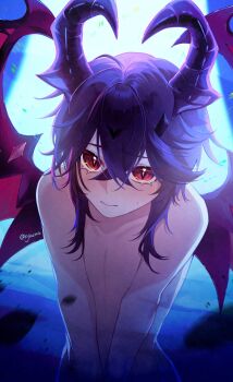 1boy blush closed_mouth completely_nude dragon_boy dragon_horns dragon_wings genshin_impact highres horns kykuma4 male_focus mini_durin_(genshin_impact) mini_durin_(human)_(genshin_impact) nude purple_hair red_eyes short_hair solo wings