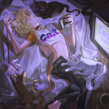 1boy absurdres ahoge alternate_costume animal animal_ear_fluff animal_ears aotu_world barefoot bed bed_sheet bell bishounen black_cat black_collar black_pants blonde_hair blue_eyes cat cat_boy cat_ears cat_tail cat_teaser chinese_commentary collar controller crop_top dark game_controller hair_between_eyes highres holding holding_cat_teaser holding_controller holding_game_controller indoors junge914 kemonomimi_mode king_(aotu_world) lollipop_in_mouth lying male_focus midriff navel neck_bell on_bed on_side pants print_shirt purple_eyes shirt short_hair short_sleeves solo tail television white_cat white_shirt yellow_eyes