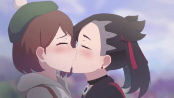 2girls animated animated_gif aqua_eyes asymmetrical_bangs black_choker black_hair blush brown_eyes brown_hair choker closed_eyes earrings french_kiss from_side gloria_(pokemon) green_headwear hair_ribbon hat hood hood_down jewelry kamuo kiss looping_animation marnie_(pokemon) multiple_girls nintendo pokemon pokemon_swsh red_ribbon ribbon short_hair stud_earrings tam_o&#039;_shanter third-party_edit twintails upper_body yuri