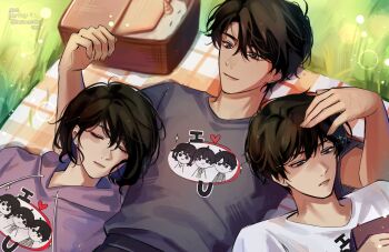 1girl 2boys biyoo_(omniscient_reader&#039;s_viewpoint) black_eyes black_hair black_shirt bob_cut closed_eyes commentary crew_neck grass han_sooyoung hand_on_another&#039;s_head highres hood hood_down hoodie kim_dokja leaning_on_person lying matching_outfits multiple_boys omniscient_reader&#039;s_viewpoint on_back on_ground picnic_basket picnic_blanket purple_hoodie saihachi06 shirt short_hair smile symbol-only_commentary upper_body white_shirt yoo_joonghyuk