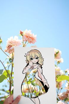 1girl blonde_hair blue_sky blush flower green_eyes hairband hand_on_own_face highres idolmaster idolmaster_cinderella_girls kirigami_(medium) kotetsu_of leaf open_mouth papercraft_(medium) photo_(medium) pink_flower pink_rose rose sakurai_momoka sky unconventional_media wavy_hair