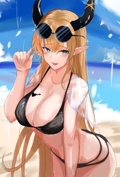 1girl absurdres beach bikini black_bikini black_horns blonde_hair blush breast_tattoo breasts cleavage demon_horns eyewear_on_head green_eyes highres hololive horn_ornament horns kurogomatcha large_breasts long_hair looking_at_viewer outdoors pointy_ears round_eyewear smile solo swimsuit tattoo virtual_youtuber winged_heart winged_heart_tattoo yuzuki_choco
