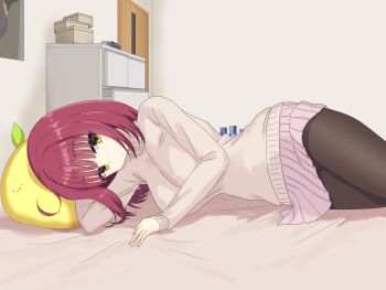 1girl :/ black_pantyhose blunt_bangs breasts brown_sweater closed_mouth commentary_request cowboy_shot eyes_visible_through_hair from_side frown futamihara_ririko head_on_pillow highres indoors large_breasts limelight_lemonade_jam looking_at_viewer lying medium_hair miniskirt on_bed on_side pantyhose pillow pink_skirt pleated_skirt red_hair shirayamakoma skirt sleeves_past_wrists solo straight_hair sweater thighs turtleneck turtleneck_sweater yellow_eyes