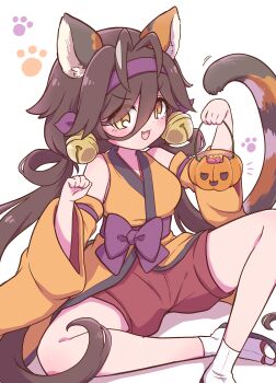 1girl absurdres animal_ears antenna_hair bare_shoulders bell blush breasts brown_hair candy fang food hair_bell hair_between_eyes hair_ornament hairband halloween halloween_bucket halloween_costume headband highres horse_ears horse_girl horse_tail japanese_clothes kimono long_hair medium_breasts minmin_(kemomofuri) no_reason_(umamusume) open_mouth orange_kimono purple_hairband red_shorts sandals shorts simple_background smile socks solo tail umamusume white_background white_socks yellow_eyes