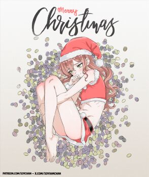 Rule 34 | 1girl, barefoot, belt, blush, body freckles, brown hair, christmas, closed mouth, commentary, english commentary, eyelashes, freckles, full body, green eyes, grey background, hand on own leg, hat, long hair, lying, merry christmas, midriff, on side, original, paid reward available, patreon username, red hat, red shirt, red skirt, santa hat, shirt, shoulder freckles, skirt, smile, solo, soy-chan, soy-chan (soy-chan), twitter username, watermark, web address